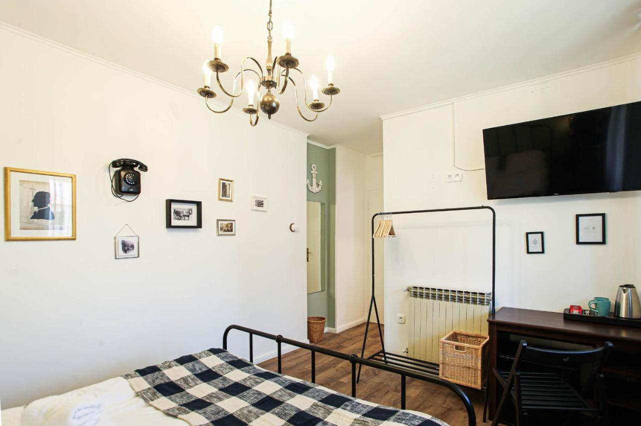 Sherlock'S Holidays Boutique Rooms Portorož Exteriör bild