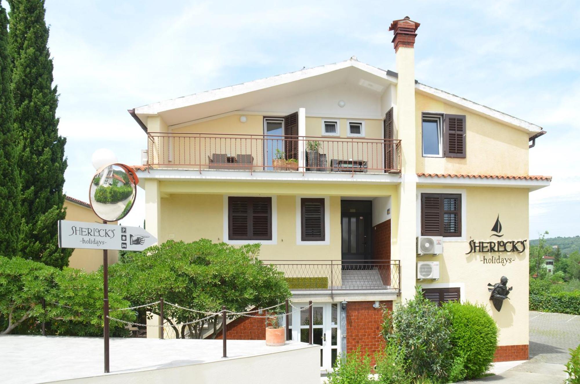 Sherlock'S Holidays Boutique Rooms Portorož Exteriör bild